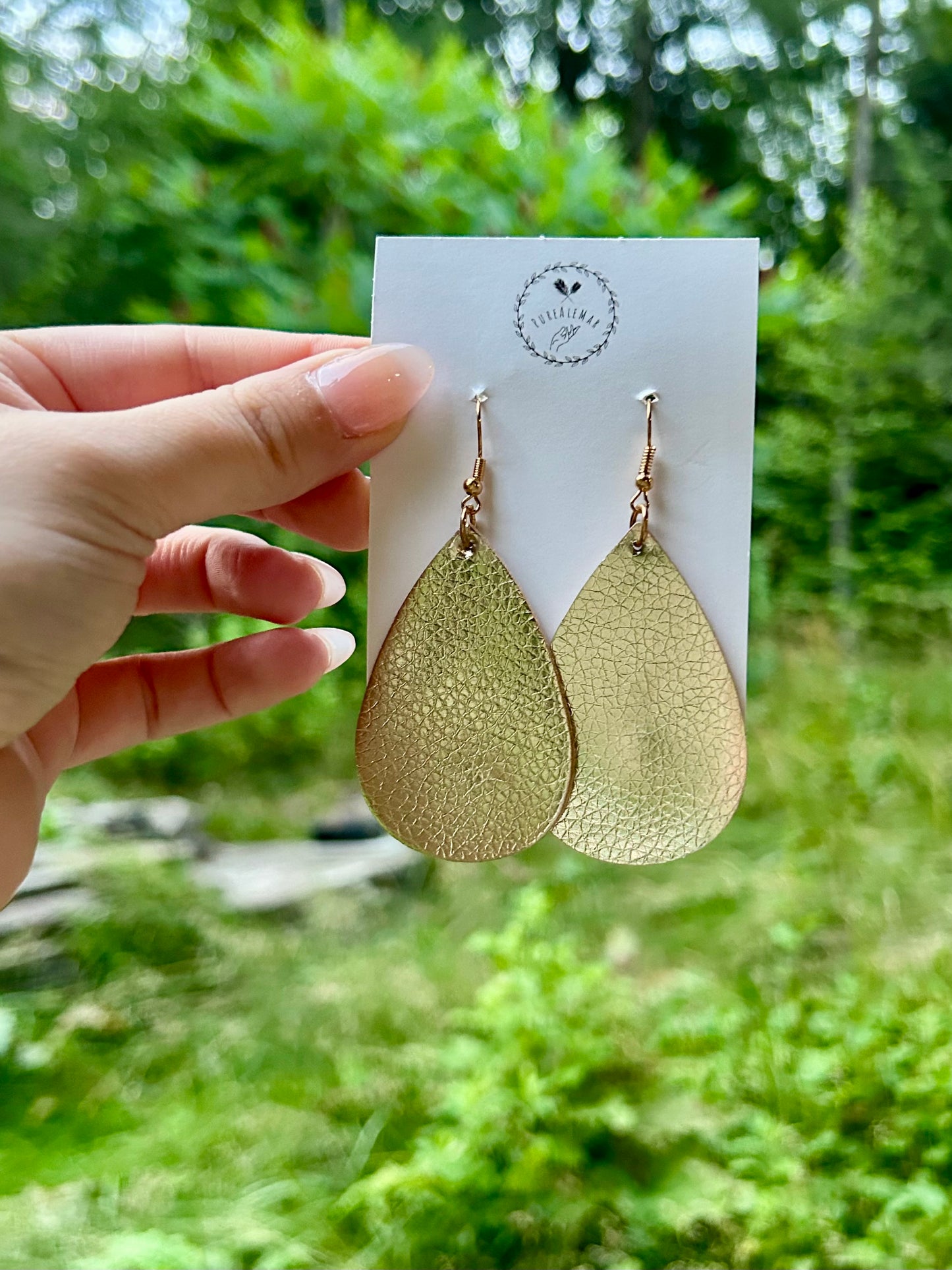 Goldie leather earrings